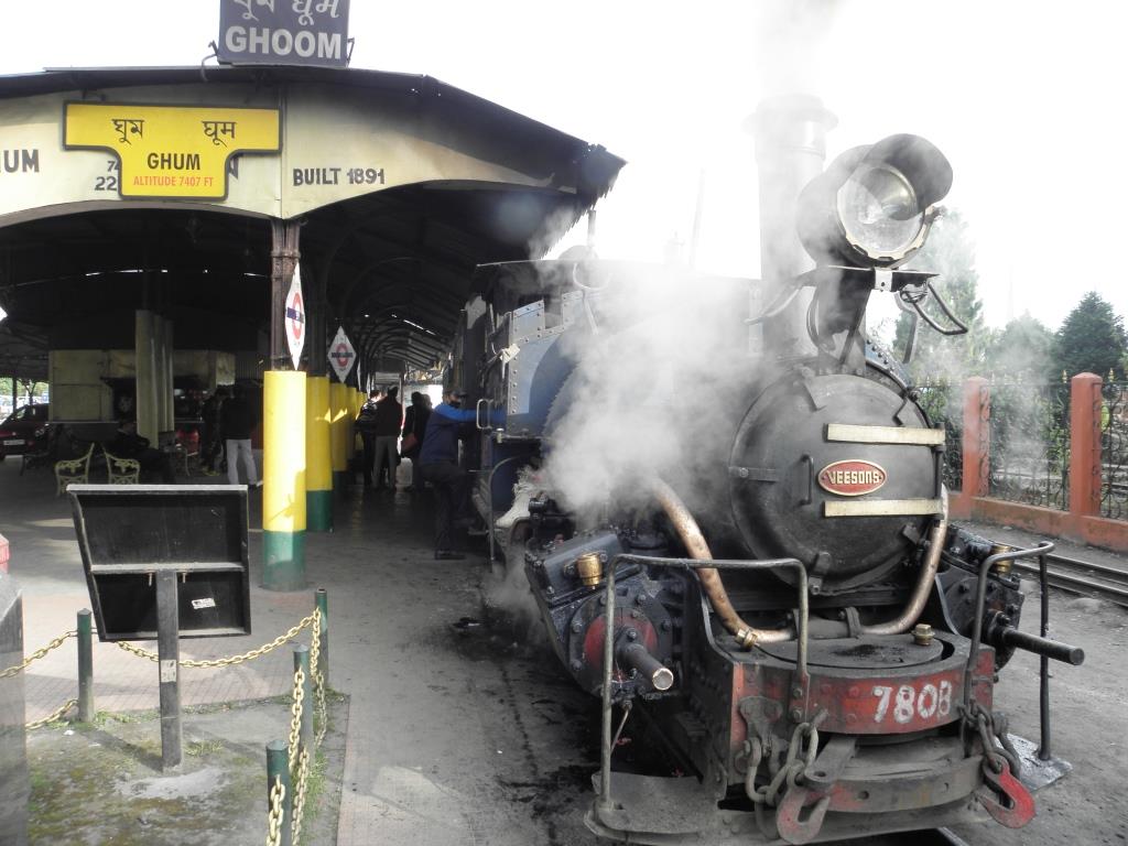 Indien - Darjeeling Himalayan Railway - 2015